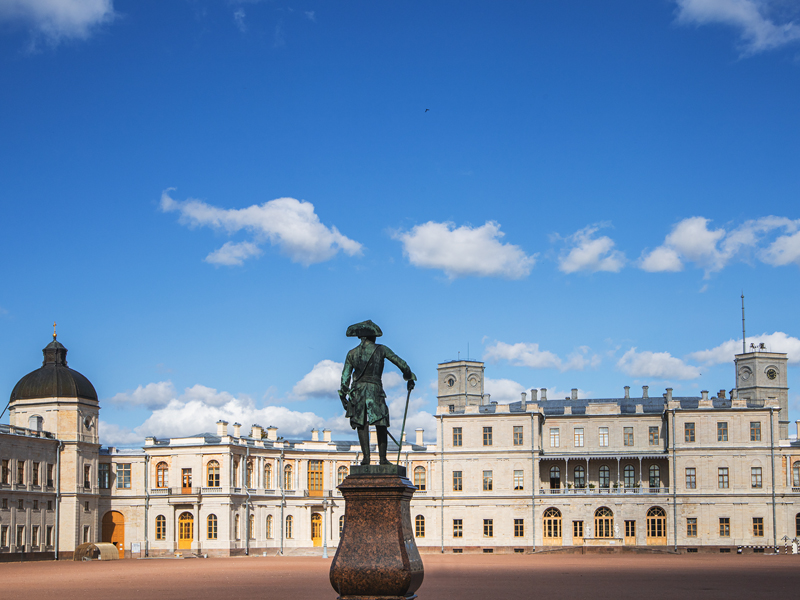 Новинка! Дворцы Гатчины: от парадного до рыцарского (с посещением Большого Гатчинского и Приоратского дворцов)
