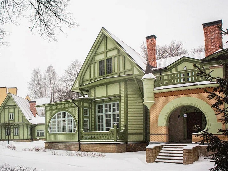 Петербург Шерлока Холмса (с посещением киностудии «Ленфильм»)