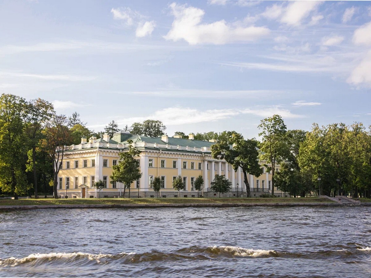 Каменный остров (с посещением Каменноостровского дворца)