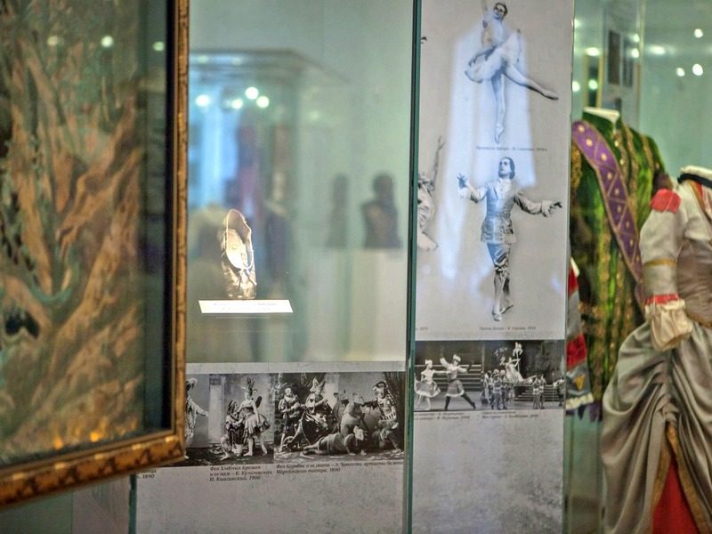 Новинка! «Классический балет есть замок красоты». История русского балета (с посещением Музея театрального и музыкального искусства)